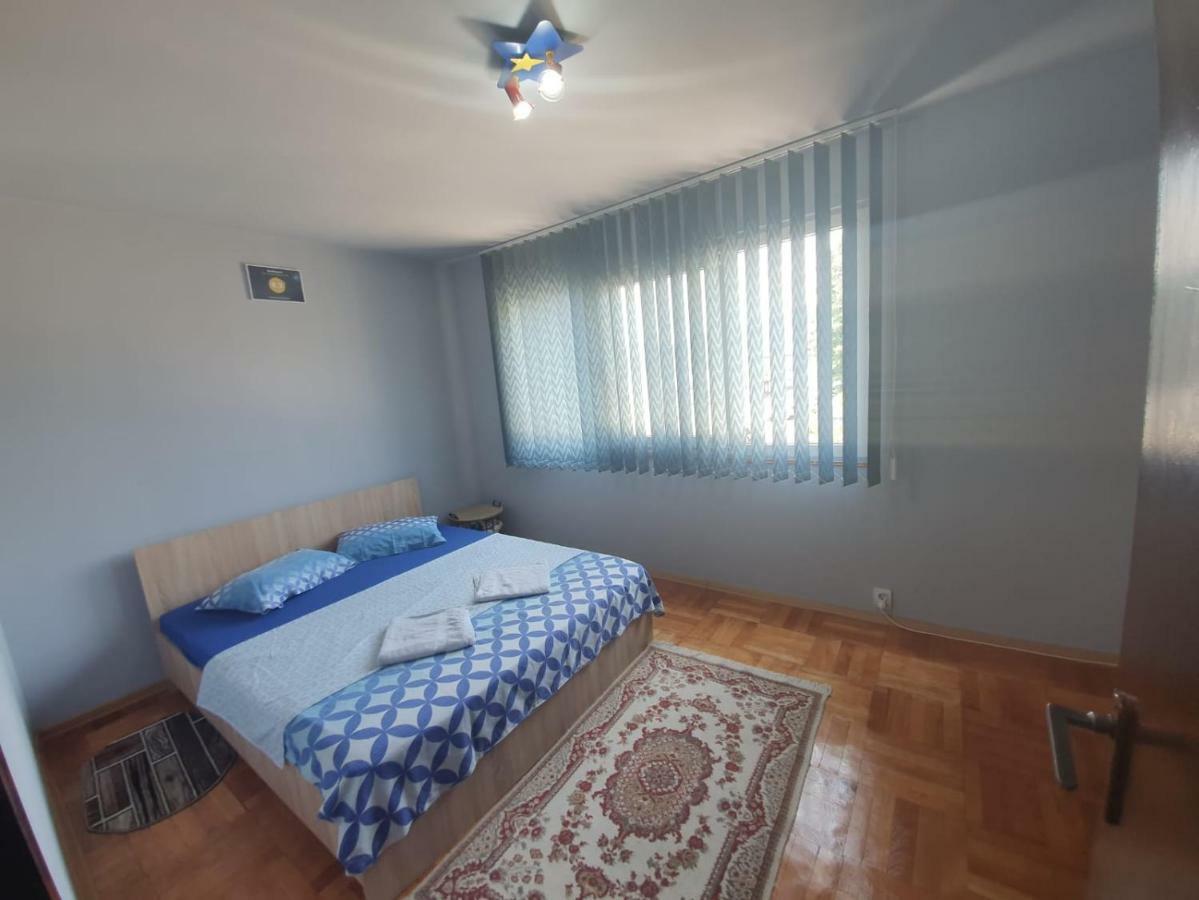 Апартаменти Apartament Denis Оршова Екстер'єр фото